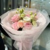 Авторский букет с пинк охарой, каллами и эустомой — выбор покупателей 2025
